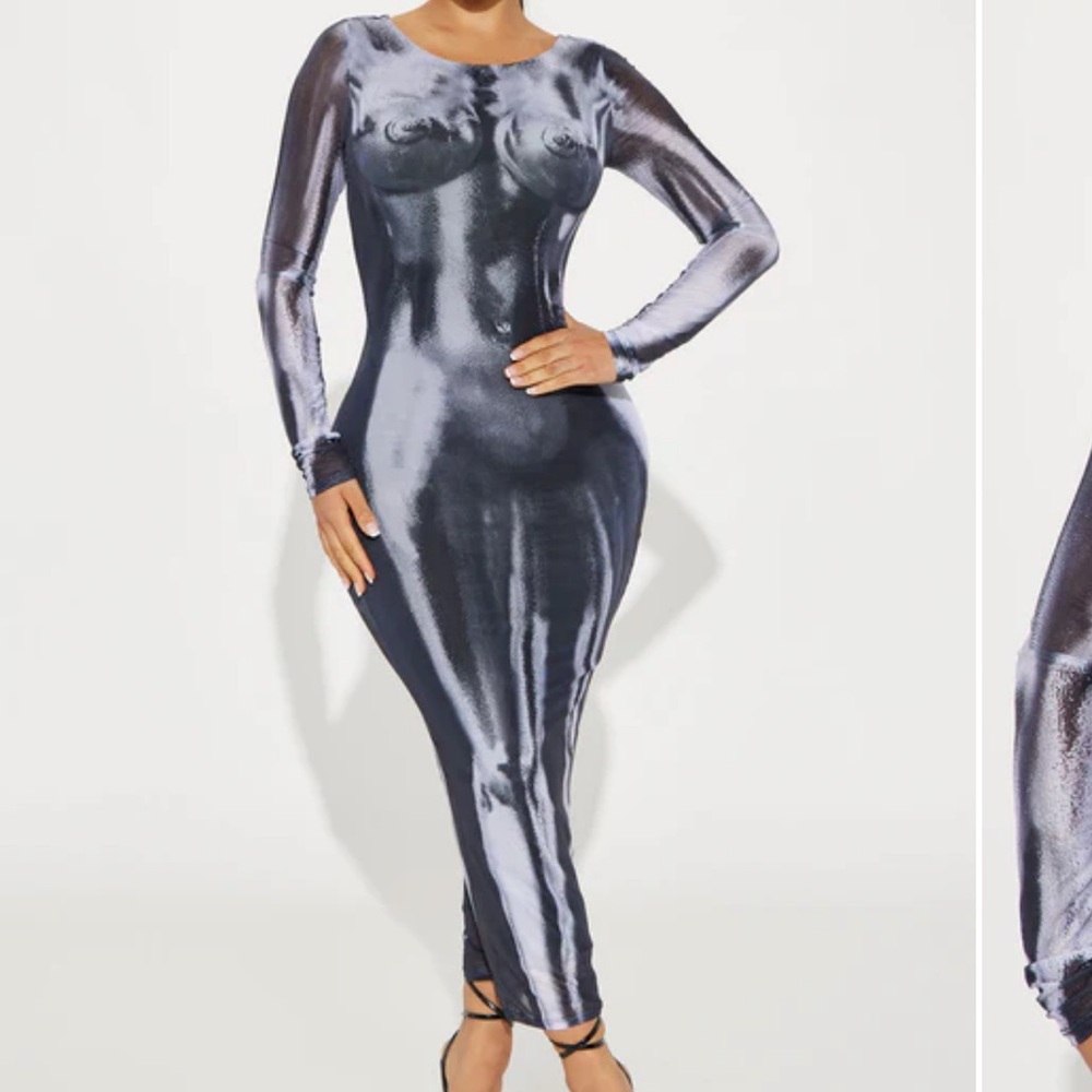 Fashion nova curve hugging dress!